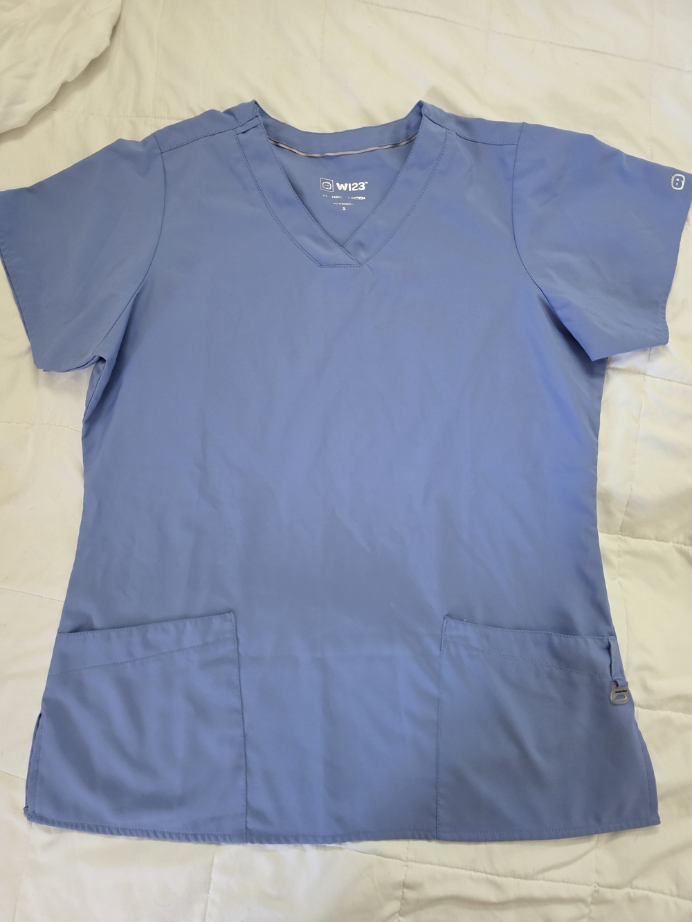 Women's Wonder Wink, 123 Basic V Neck Scrub Small REG